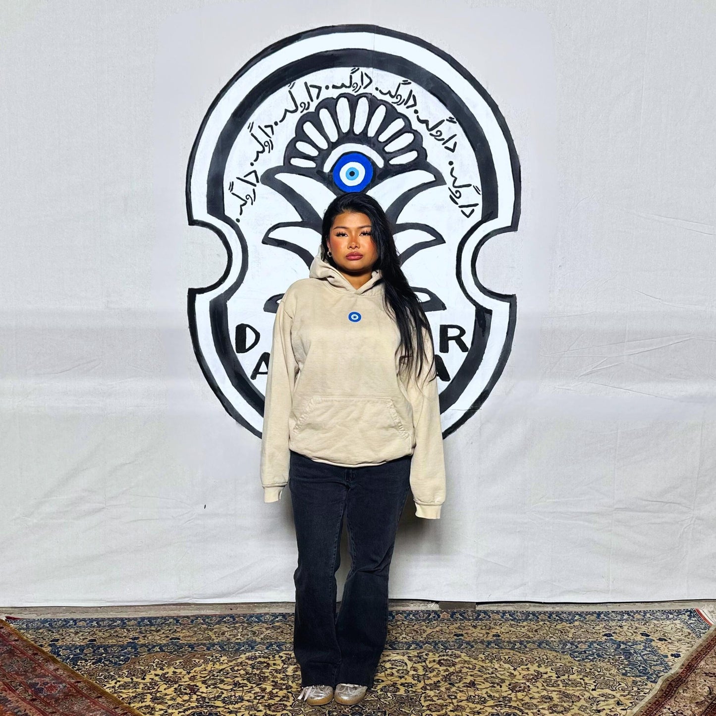 No.4: Pondering Optimist "خوشبین اندیشمند" Hoodie